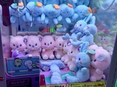 -奎屯友好时尚购物中心