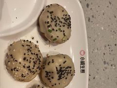 -小杨生煎(金山百联购物中心3楼店)