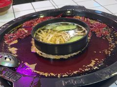 -财二舅火锅招待所