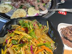 -牛味道炭火烤肉(湖前总店)