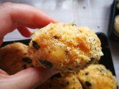 -爱德顺糕点食屋(利民道店)