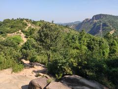 -灵岩山风景区
