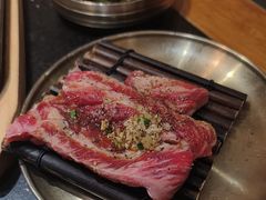-韩烧牛中牛·甄选黑牛烤肉(黑金店)