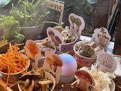 -菌自由丨野生菌火锅特色庭院餐厅(丽江古城店)