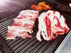 -烤路里·韩国品质自助烤肉(石路天虹4号店)