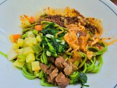 招牌四合一-秦君宝手擀菠菜面(金花路店)