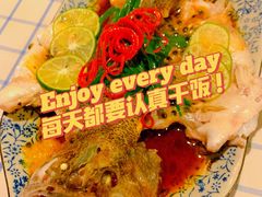 -在湖边私厨小馆