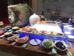 自助取餐区-世贸君澜·云天阁自助餐厅