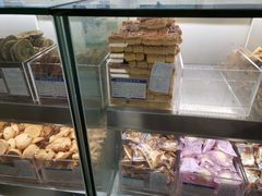 -上海哈尔滨食品厂(汇联商厦店)