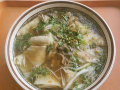 -清真·白家牛肉罩火烧老店(育才街店)