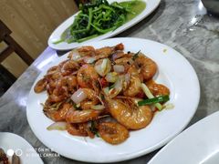 -四川小胡子海鲜(丁村万人海鲜广场店)