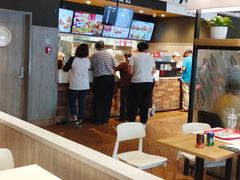 -肯德基(珠峰店)