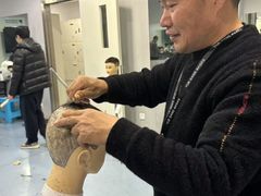 -粤港芭莎美容美发化妆学校