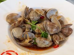 -肥肥虾庄·金牌油焖大虾(东湖欢乐谷店)
