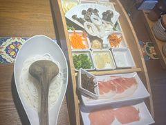 -芸南道·过桥米线(昆明老街旗舰店)