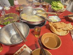 -潮汕·草根牛肉档(上海荟聚城市集市店)