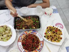 -江城燕子大排档(江汉路步行街店)