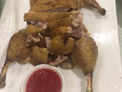 香酥肥鸭-梅龙镇酒家(南京西路总店)