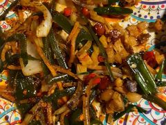 -老牌坊云南鱼豆花火锅(哈西万达店)