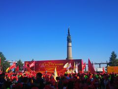 -人民防洪胜利纪念塔