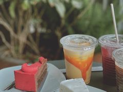 开心果酸奶乳酪蛋糕-Seesaw Coffee(深圳万象天地店)