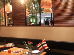 卡座-百特喜·意大利餐厅(八佰伴镇江店)