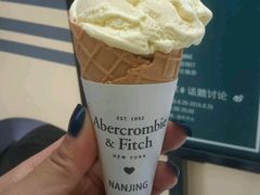-Abercrombie&Fitch(德基广场店)