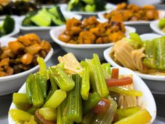 -牛一嘴·兰州牛肉面·大盘鸡(财富中心店)