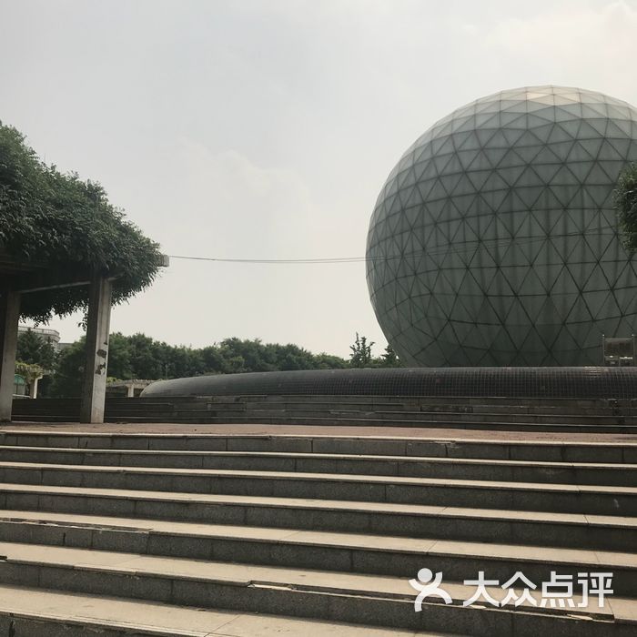 西红门明珠广场大球图片