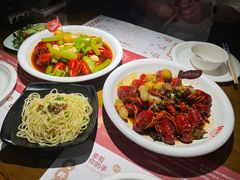 -化得了笼虾馆·精品大虾·罗氏虾·香辣蟹(庐江路店)