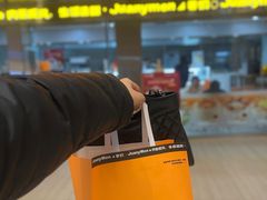-卷们·现制生日蛋糕·蓝风车动物奶油(金源店)