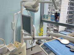 -极光口腔·矫正种植修复(锦江店)