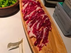 -左庭右院鲜牛肉火锅(金山万达店)