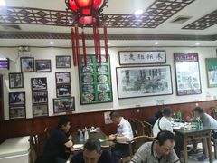 大堂-老爆肚满五香烧牛羊肉