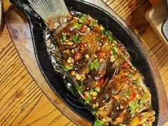 铁板鲫鱼-鸽子窝专业烧烤店(南市场店)