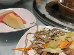 -天宜隆蘑菇宴火锅(石景山旗舰店)