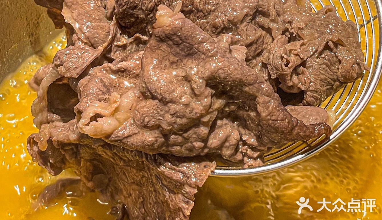 总要来南京吃一次这个！金汤捞牛肉
