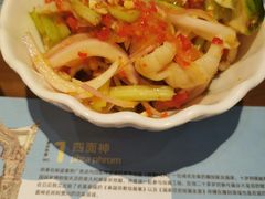 柠檬酸辣无骨凤爪-帕蓝·暹罗料理(曲阳店)