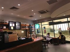 -星巴克臻选(北京银泰店)
