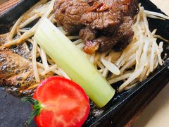 -穹六人间 people 6(岳阳路店)