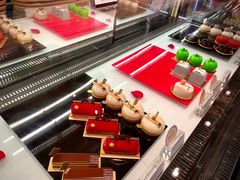 -Salon de The de Joel Robuchon(外滩18号店)