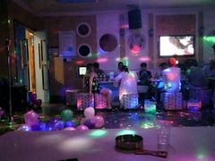 -极度沸点CLUB KTV(世贸中心店)