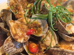 -牛村来人潮汕牛肉火锅(西单店)