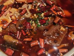 -渝信川菜 · 川味家常菜(财富购物中心店)