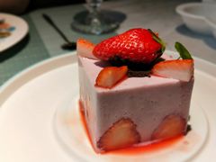 草莓外交官-蜜桃花开·中西融合菜E&W(南长街店)