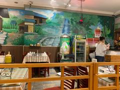 大堂-益百岁牛尾汤主题餐厅(辛庄街店)