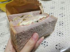 金枪鱼三明治-黑草莓(重庆路店)