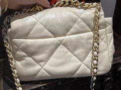 -小飞侠奢侈品回收 寄卖 养护(宝山宝龙广场店)