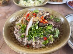 -户撒阿沙过手米线店