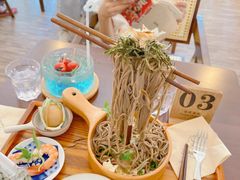 悬浮挂面-小银家日式简餐(中信丹阳花园店)